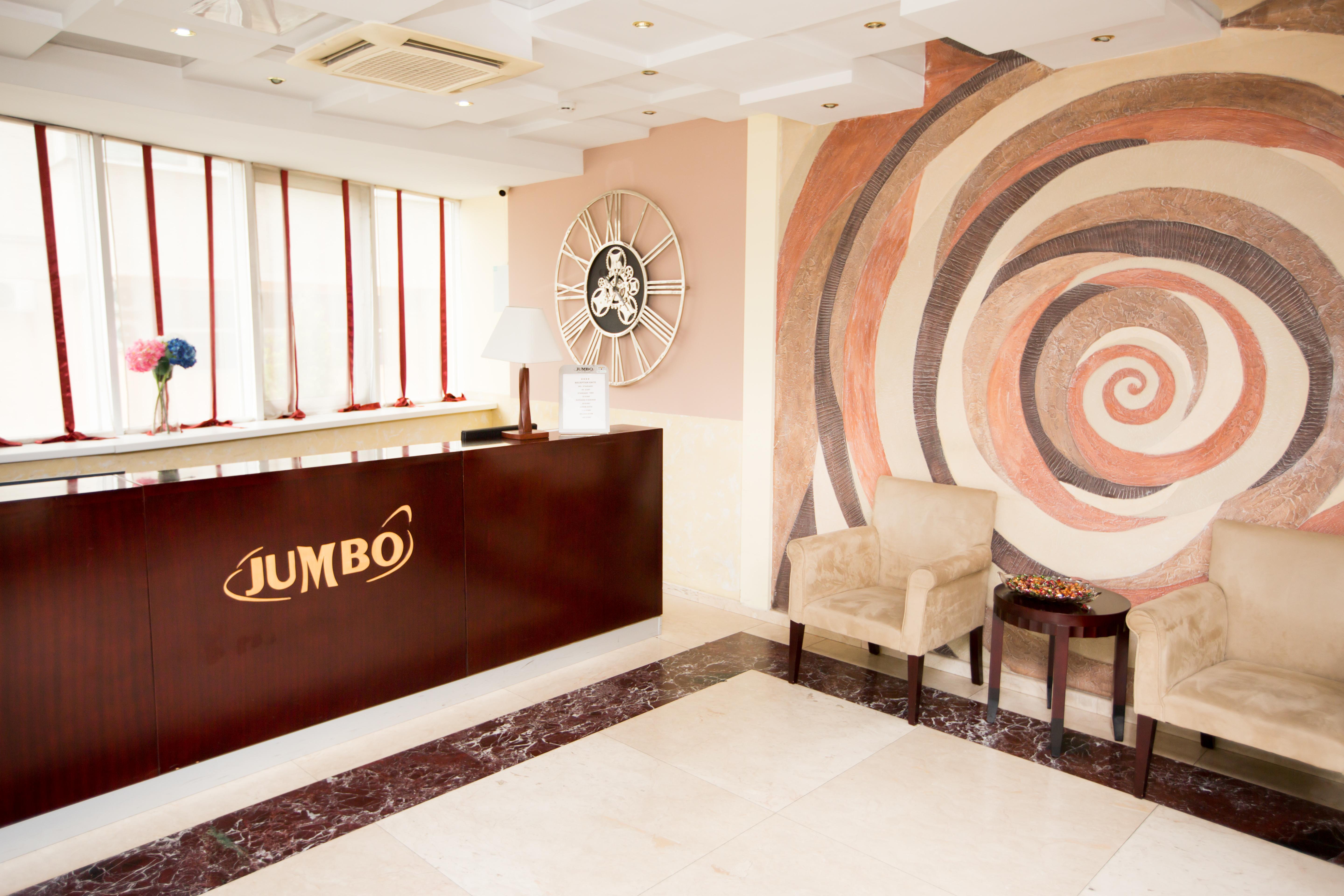 Jumbo Hotel Chisináu Exterior foto
