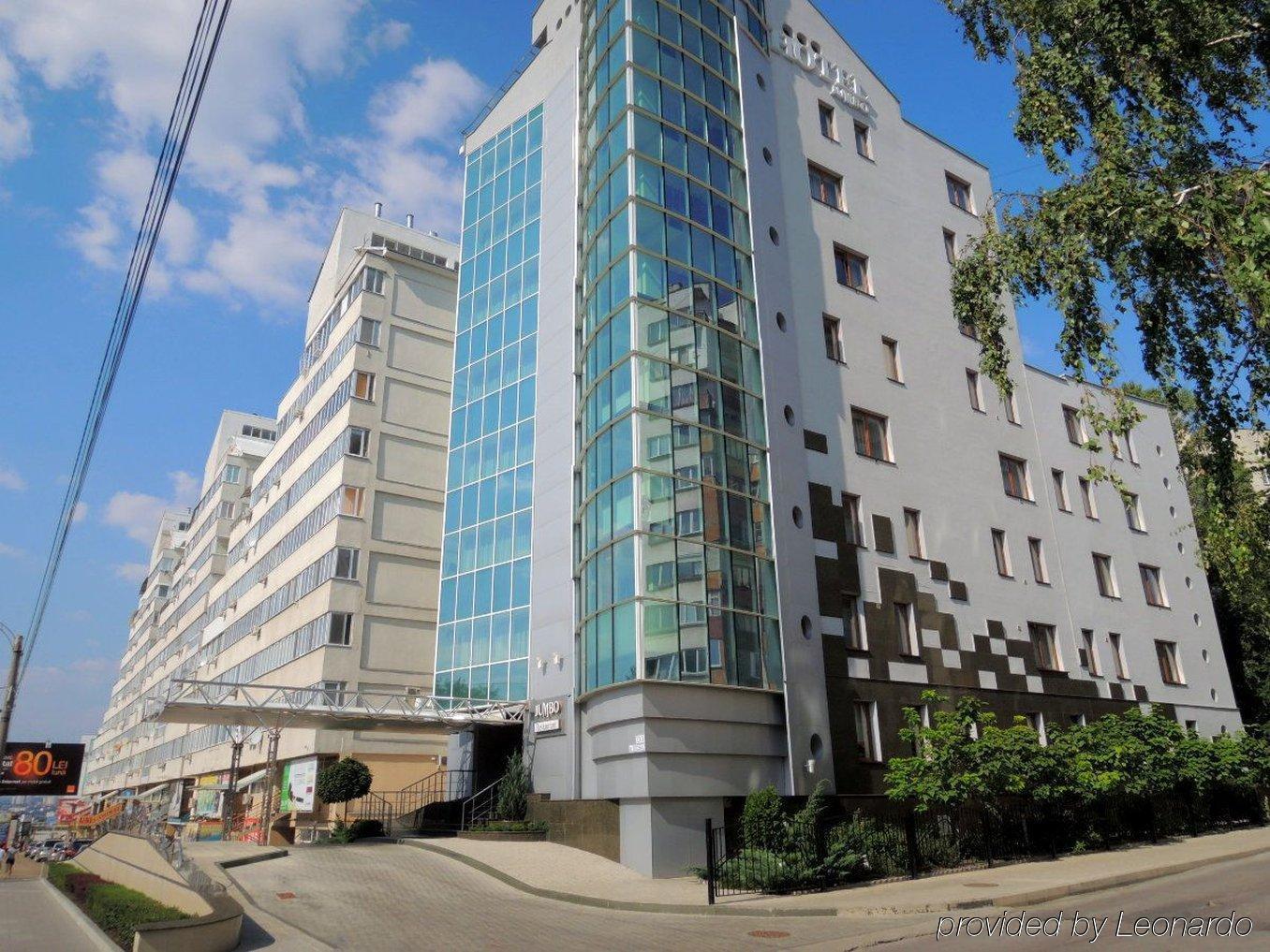 Jumbo Hotel Chisináu Exterior foto